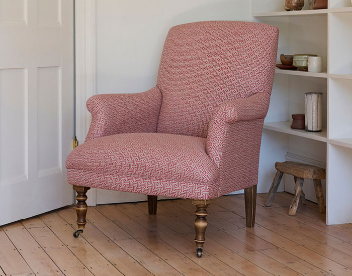 Snape Chair in RHS Collection Gertrude Jekyll Lattice Red